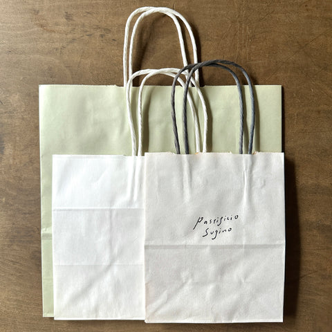 ペーパーバッグ