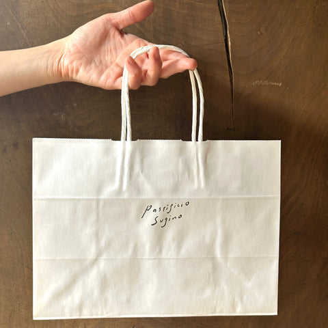 ペーパーバッグ