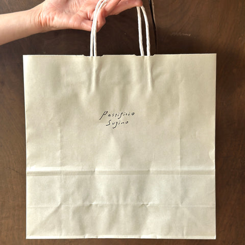 ペーパーバッグ