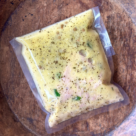 Sugo di bonito confit e pepe sanshō fresco カツオコンフィと実山椒のパスタソース