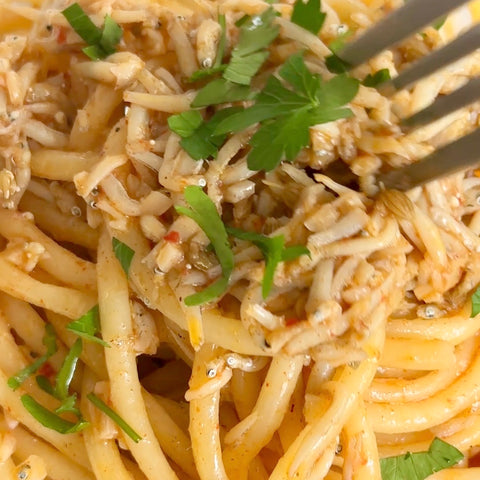 Rosamarina e shirasu, pomodoro e capperi　　生しらすロザマリーナと釜揚げしらす、トマトとケイパーの辛いソース